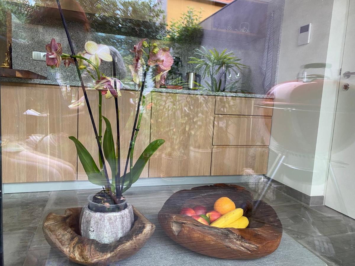 Koko Garden Apartment Porto Eksteriør billede